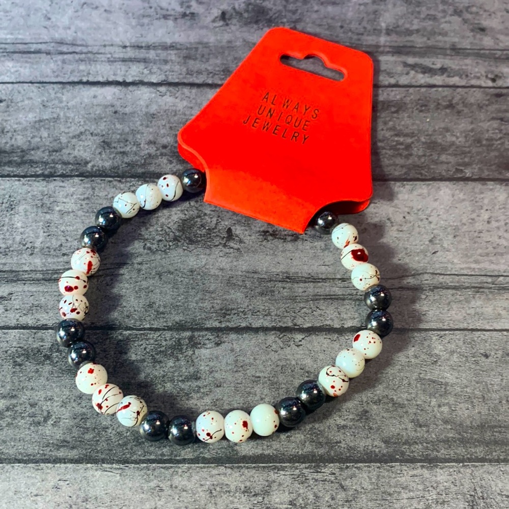 Stretch bracelet red splatter